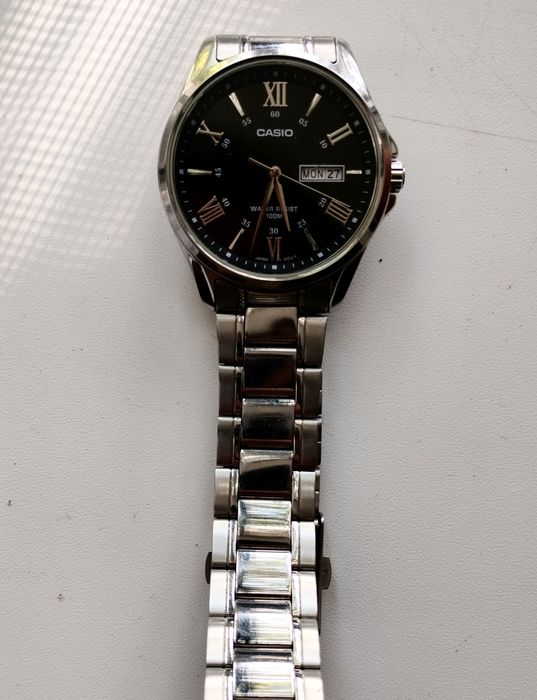 Продам часы Casio