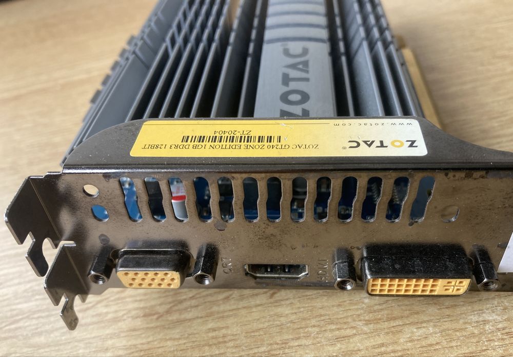 Placa video Zotac GT240 PCI express
