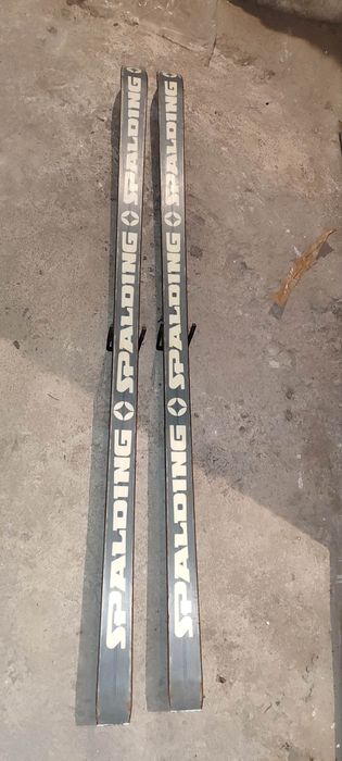 Schiuri SPALDING cu legături