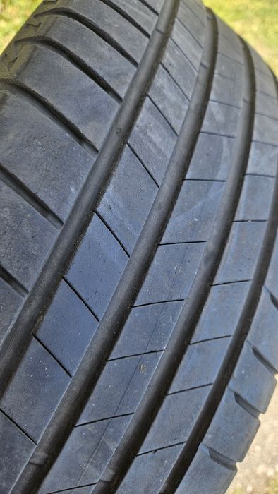2бр гуми 195 60 15 бриджстоун