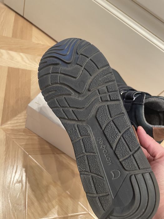 Демисезонные ботинки на мальчика 37,5