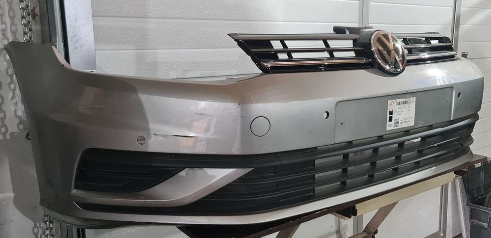 Bară față VW Golf 7 facelift 5G0807221 an 2017-2021