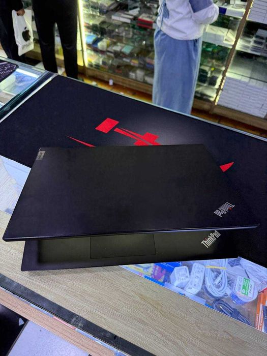 Lenovo ThinkPad L14 sensor