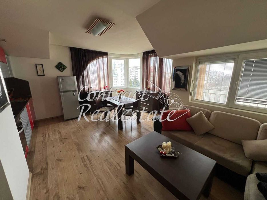 Дава се под наем Двустаен апартамент в Варна, Левски - 76 кв.м за 448.8 € - Снимка #1