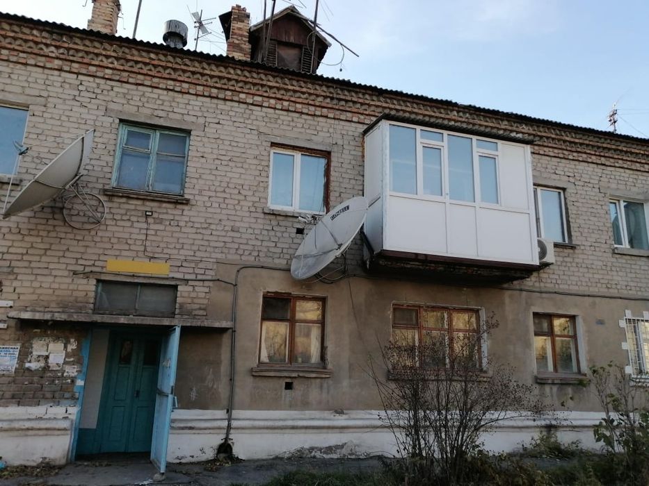 Продам 3 км. квартиру на цем. посёлке.