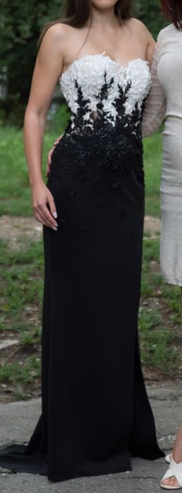 Рокля за абитуриентски бал