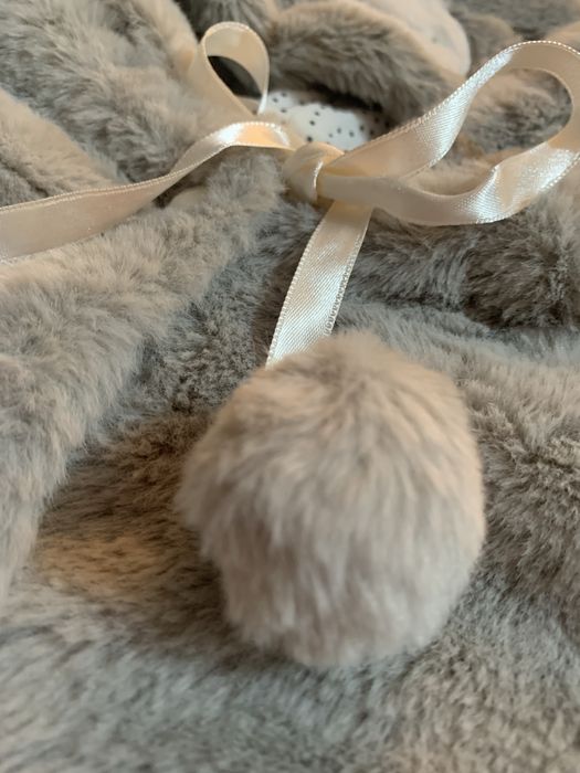 Бебешко палтенце с космест ефект и качулка мече