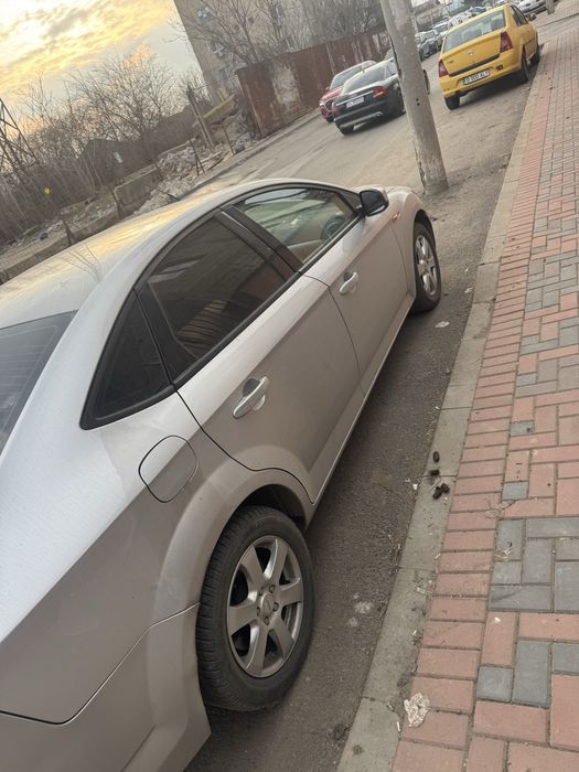 Ford mondeo mk4 2008 2.0 diesel 140 cp!