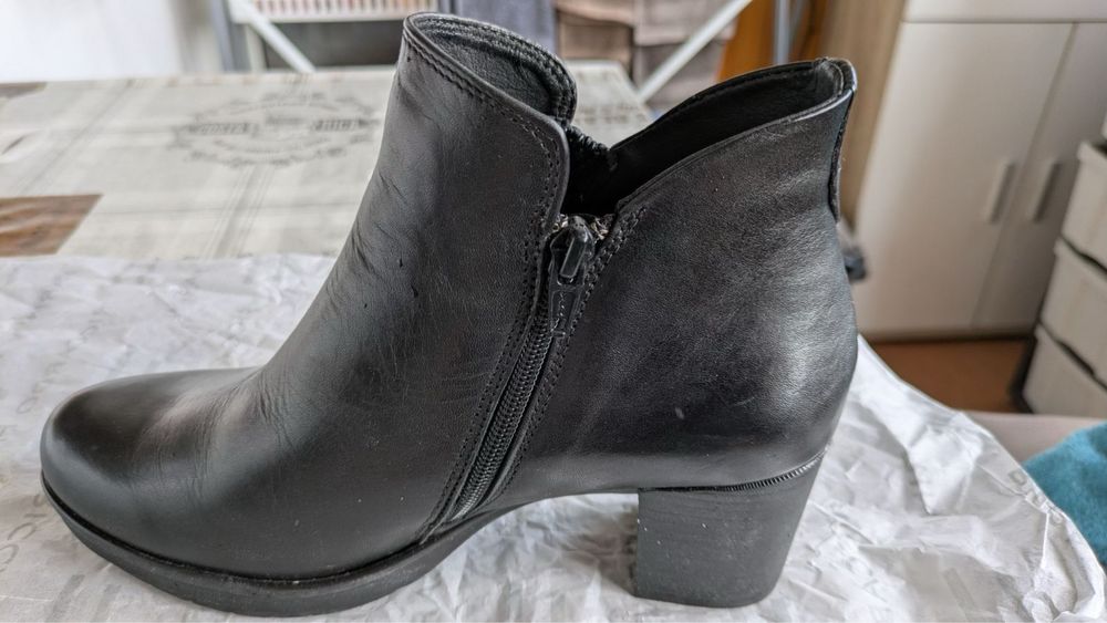 Боти чисто нови Baerchi