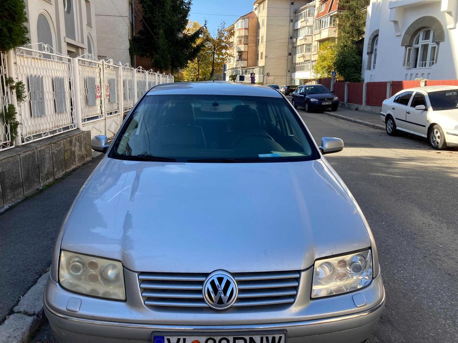 Volkswagen Bora 1.6 FSI