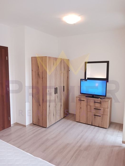 Дава се под наем Двустаен апартамент в Варна, Център - 50 кв.м за 498.27 € - Снимка #4