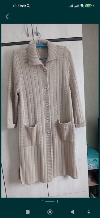 Продам польто вязанное
