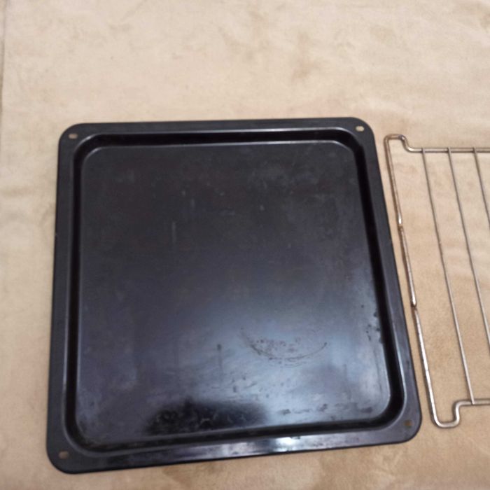 Piese cuptor Electrolux EZC2430AOX curatare cu piroliza 2515 W defect