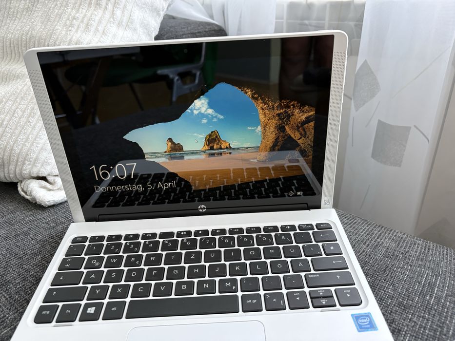 2-в-1 Таблет и Лаптоп HP Pavilion x2