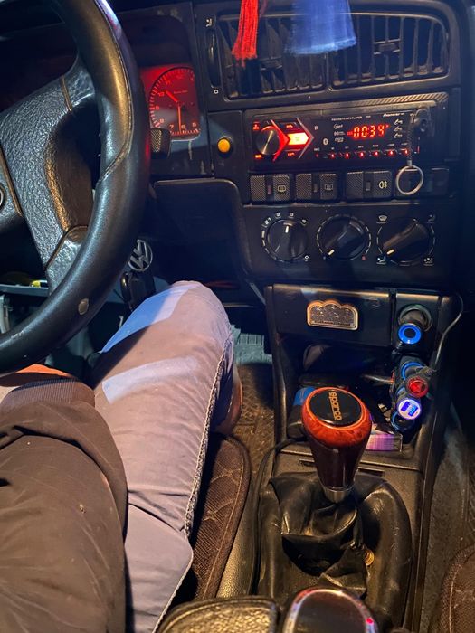 Продам машину вольсваген В3