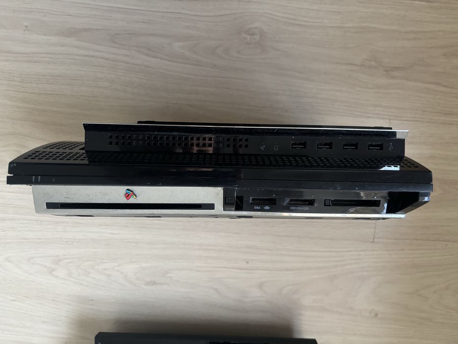 Playstation 3 defecte - modele CECHC04/CECHM03