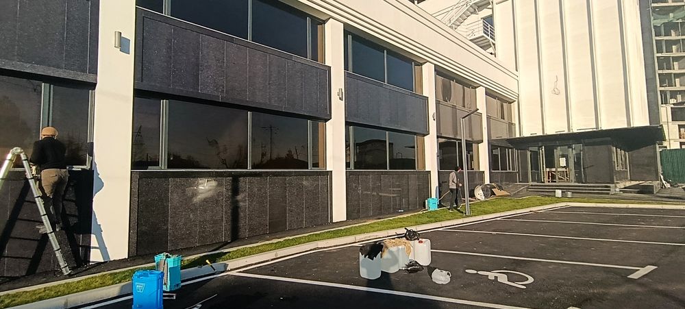 Мойка окон Oyna yuvish