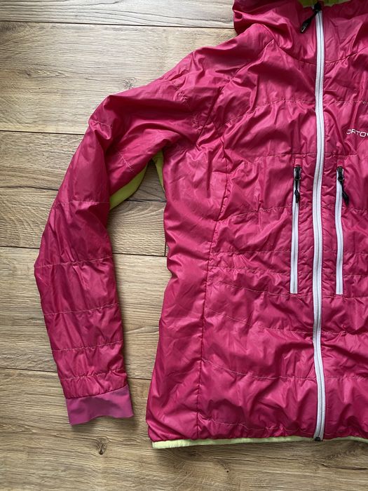 ORTOVOX-jacheta cu gluga, stre foarte buna, dame , Merino, L