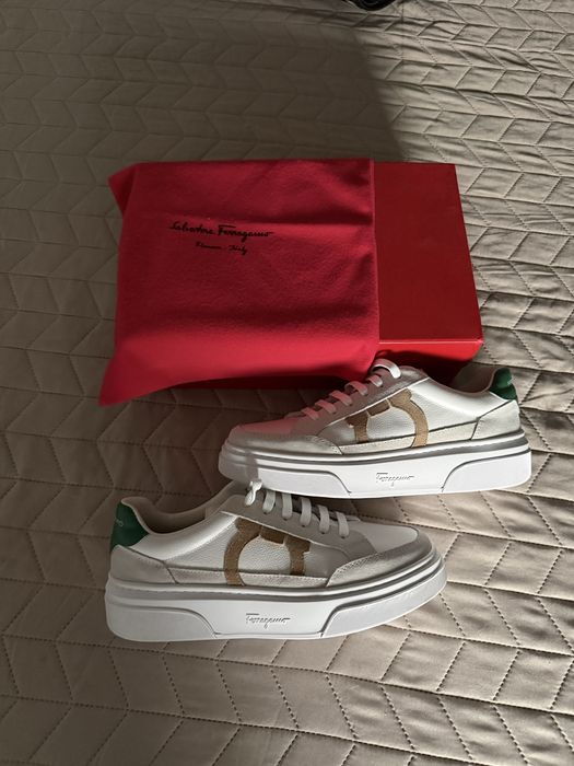 Vand adidasi Salvatore Ferragamo