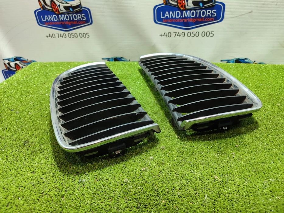 GRILA BARA FATA STANGA / DREAPTA BMW 318I SERIA 3 E90 LCI 2.0 BENZINA 2008 COD OEM 7120007 / 224059-10 / 2005-2013