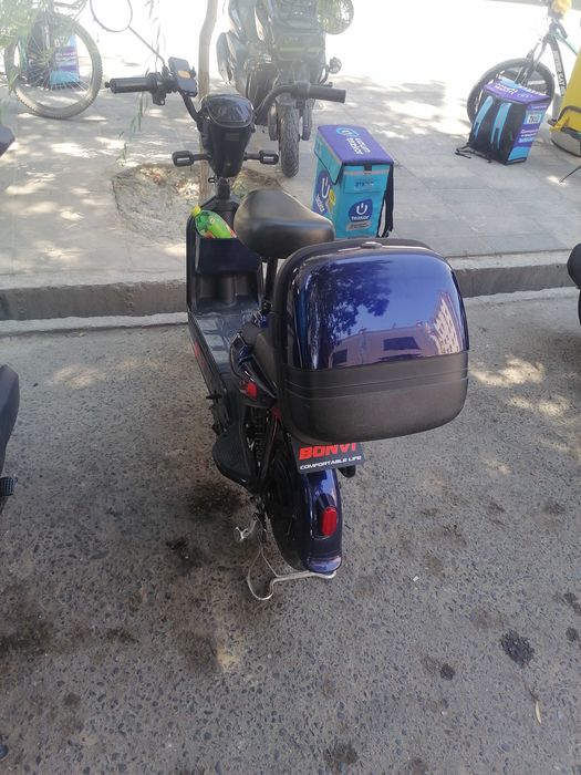 Skuter bonvi 2025 aprelda kutaraga 2.5milion sotaman chetga ketyapan