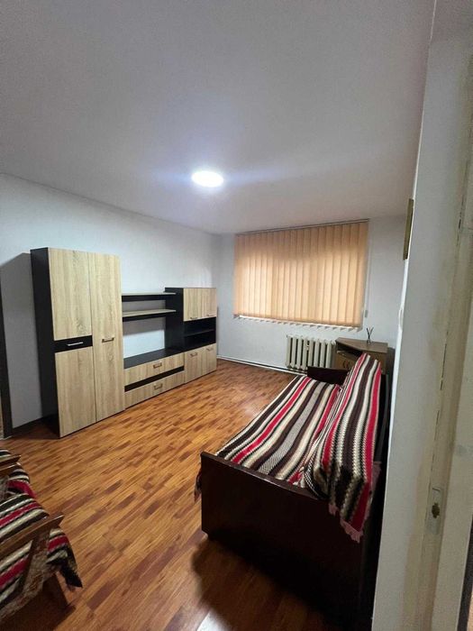 Apartament 2 cam  de inchiriat Cantemir Parter