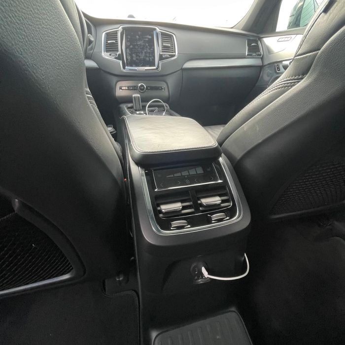 Volvo XC90 Plug-in Hybrid