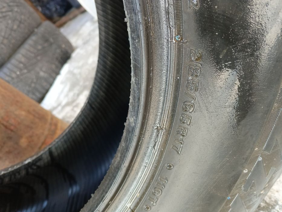 Продам шину 285/65 R17