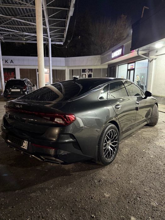 Kia K5 sotiladi 2021 yil