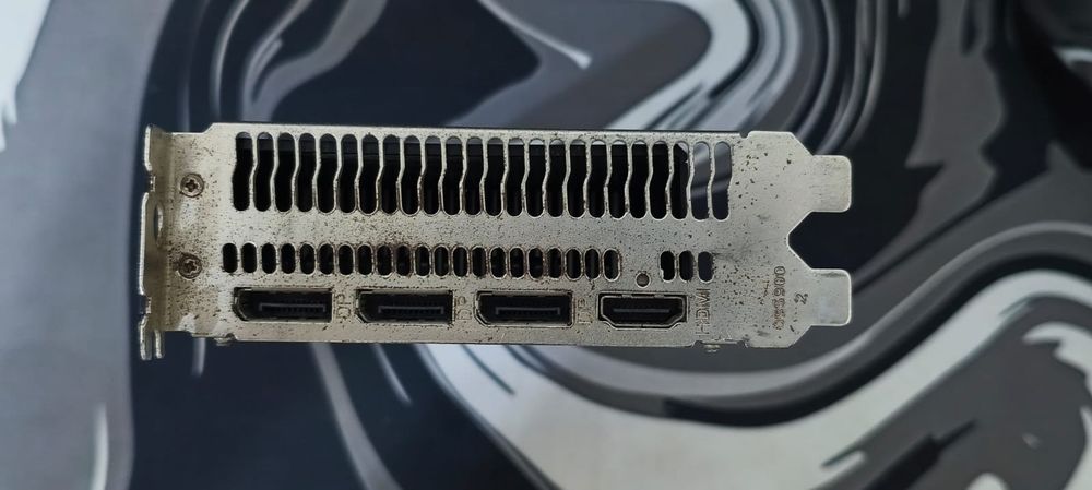 Видео карта RX 480 4 gb