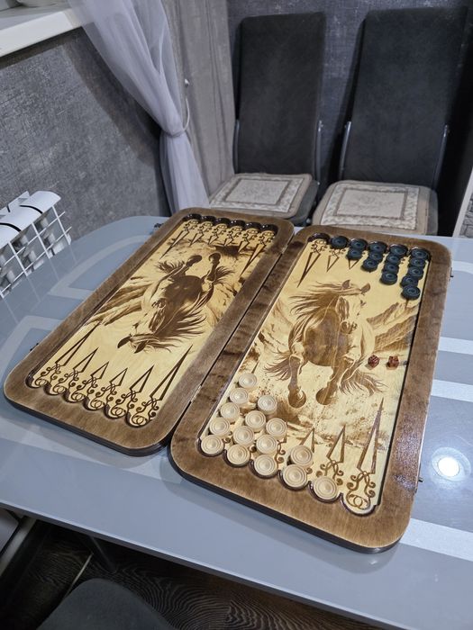 Нарды Лошадь в наличии