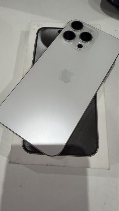 IPhone 15 Pro max 256 GB. White Titanium (Белый титан)