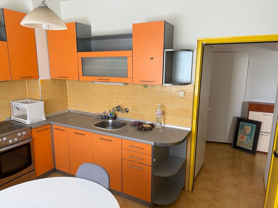 Дава се под наем Двустаен апартамент в София, Дружба 1 - 65 кв.м за 459 € - Снимка #1