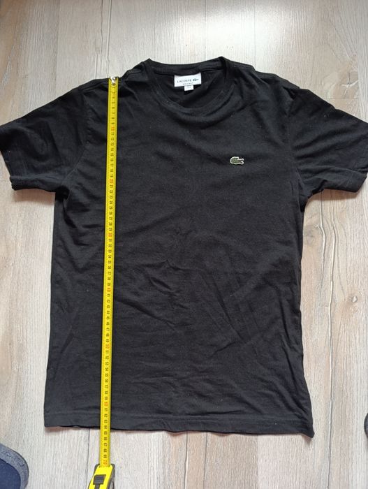 Vând tricou Lacoste