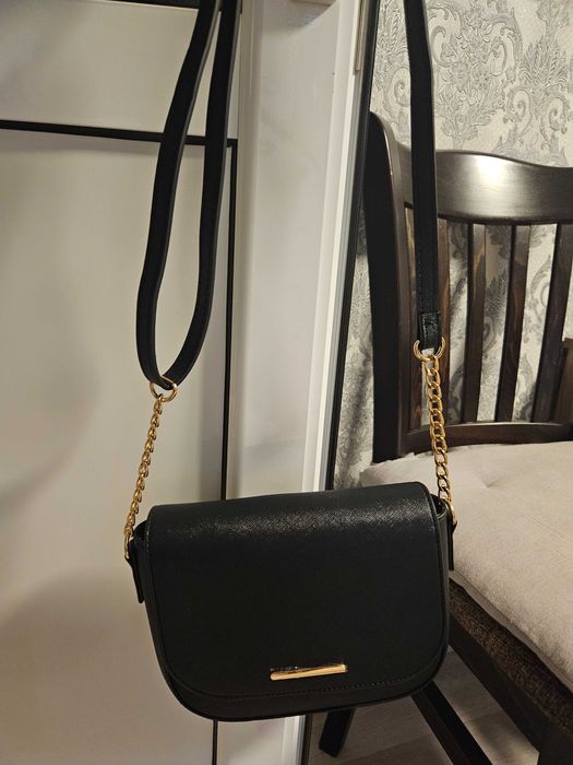 Нова дамска чанта