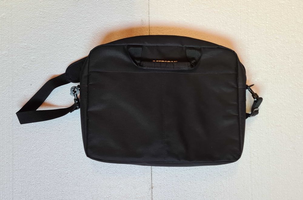 Genti Geanta husa rucsac ghizodan pentru laptop 14" 15" 17"