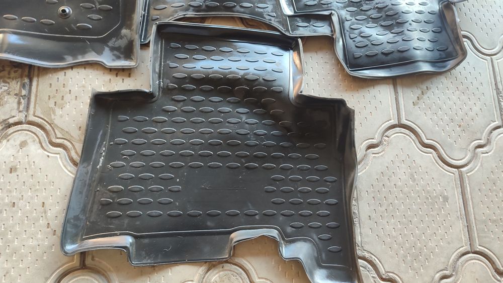 Продам авто полики