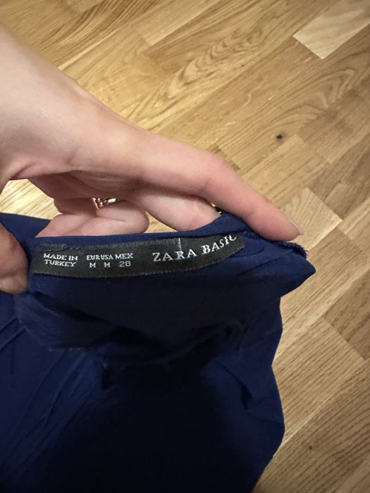 Rochie albastra cu franjuri Zara