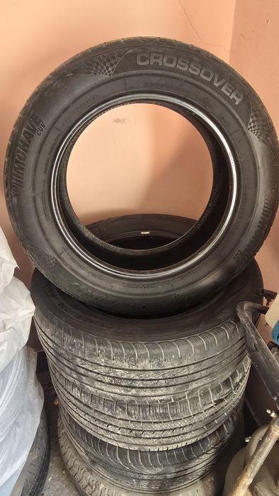 Летние шины 235/60/17