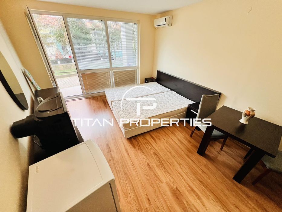 Дава се под наем Едностаен апартамент в Бургас, Сарафово - 38 кв.м за 229.5 € - Снимка #1