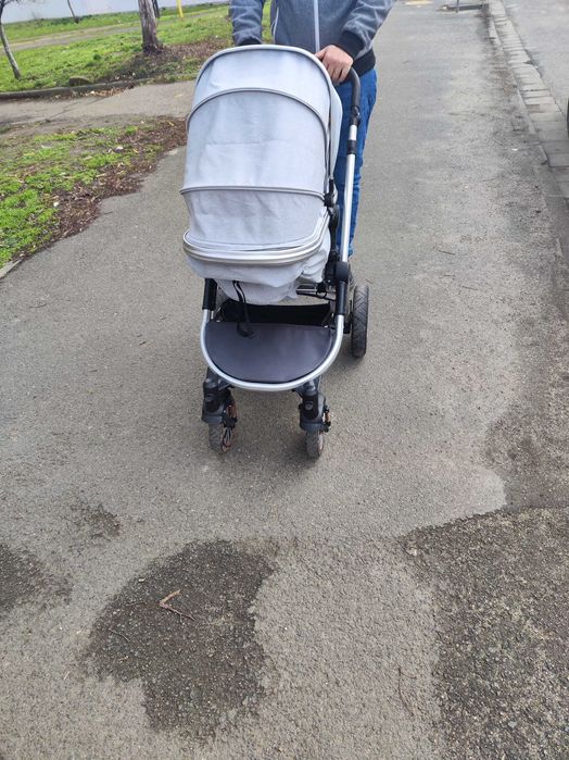 Cărucior bebeluș(landou+parte sport+scoica auto)
