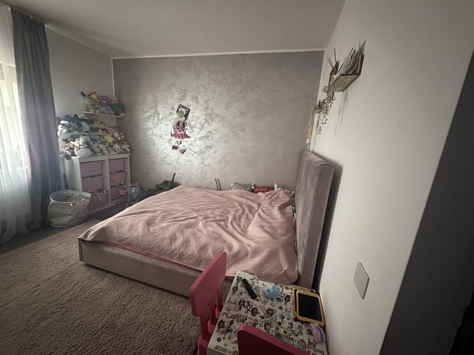 Casa cu 4 camere, pod mansardabil, Navodari