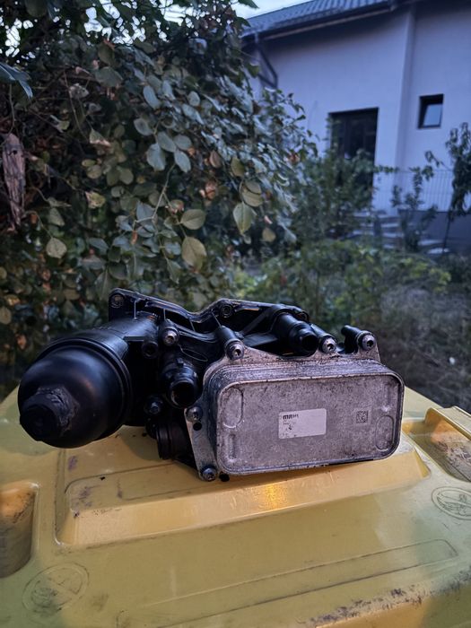 Termoflot Carcasa filtru ulei + răcitoare ulei BMW 70379327