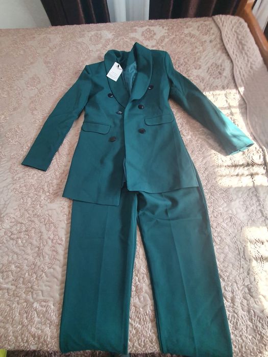 H A I N E    D A M A