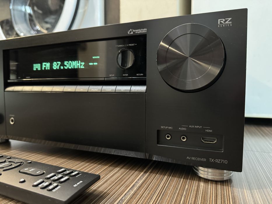Като нов Onkyo TX-RZ710