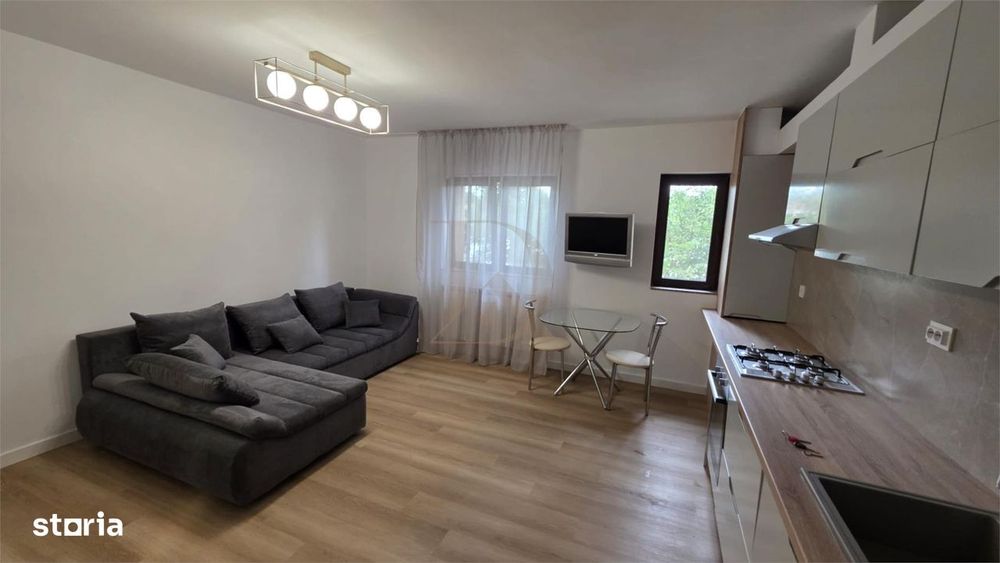 Apartament 1 camera , lux , Gara - Silvestru