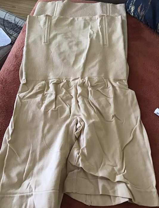 Lenjerie modelatoare pantaloni modelatori