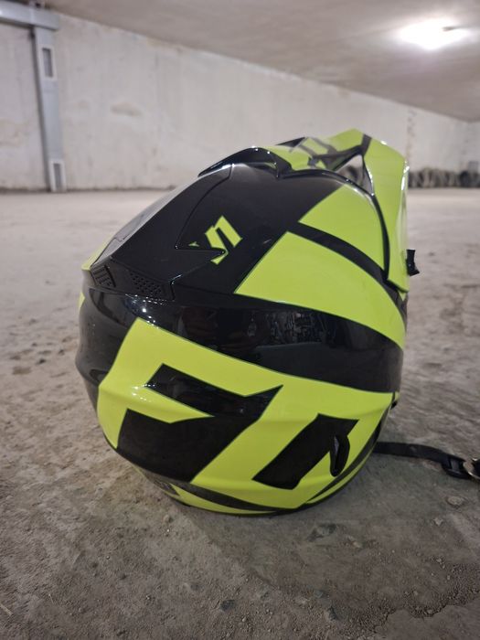 Каска MTB или за мотор