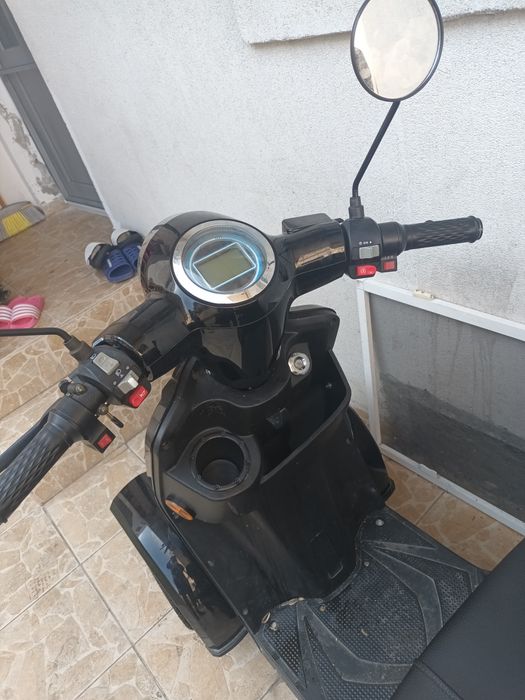 Scuter electric  fara permis