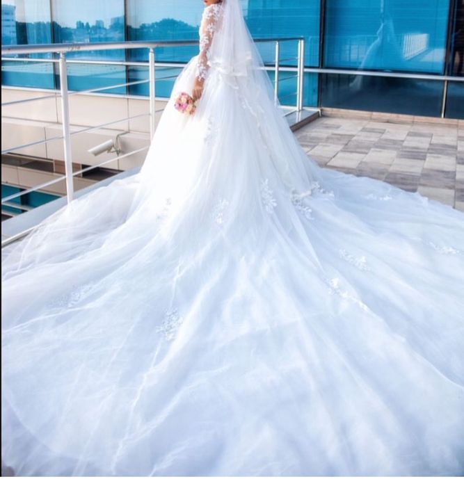 Свадебное платье